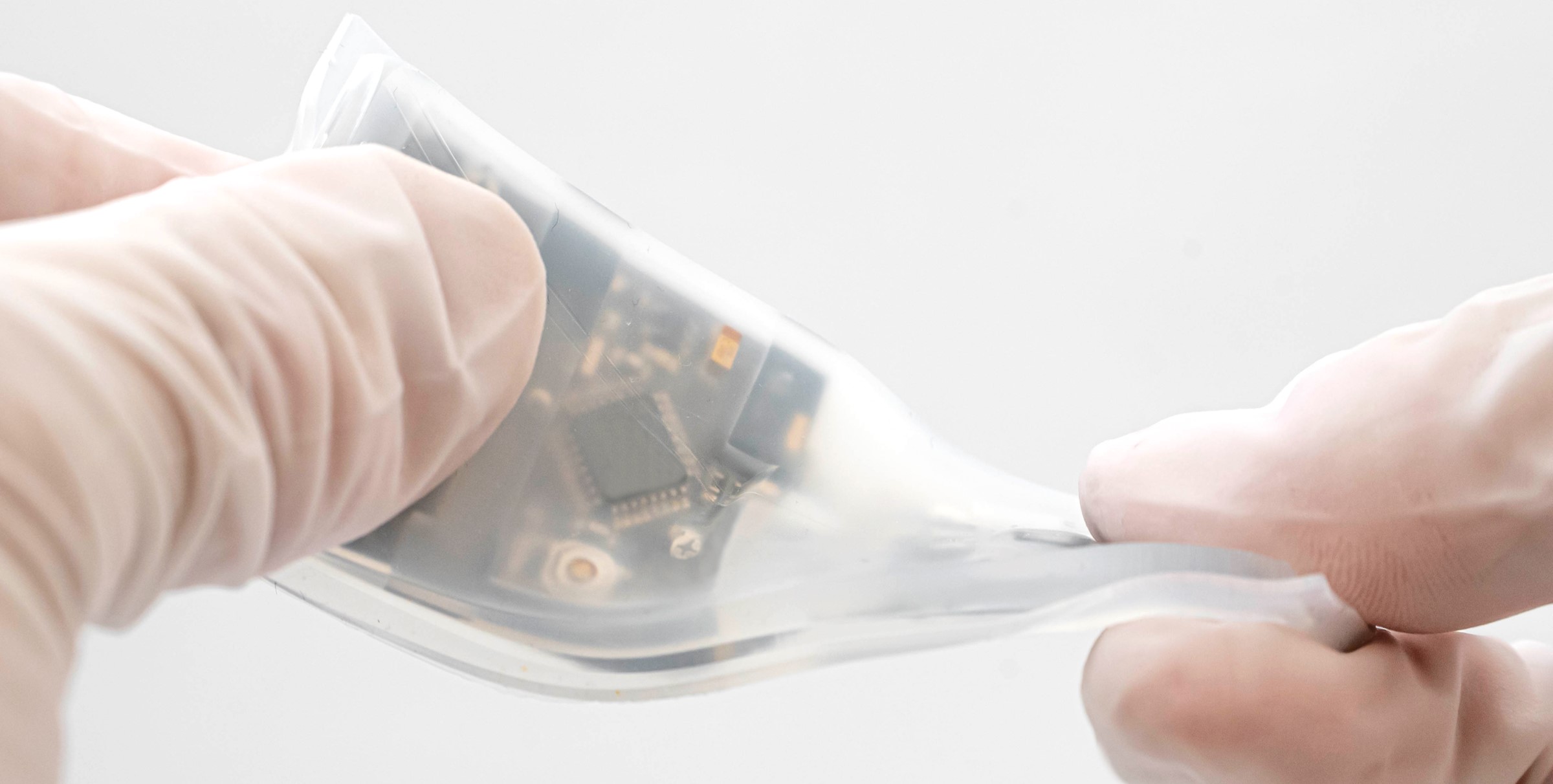 A wearable ultrasonic-system-on-patch for deep tissue monitoring. @ Muyang Lin/Jacobs School of Engineering at UC San Diego