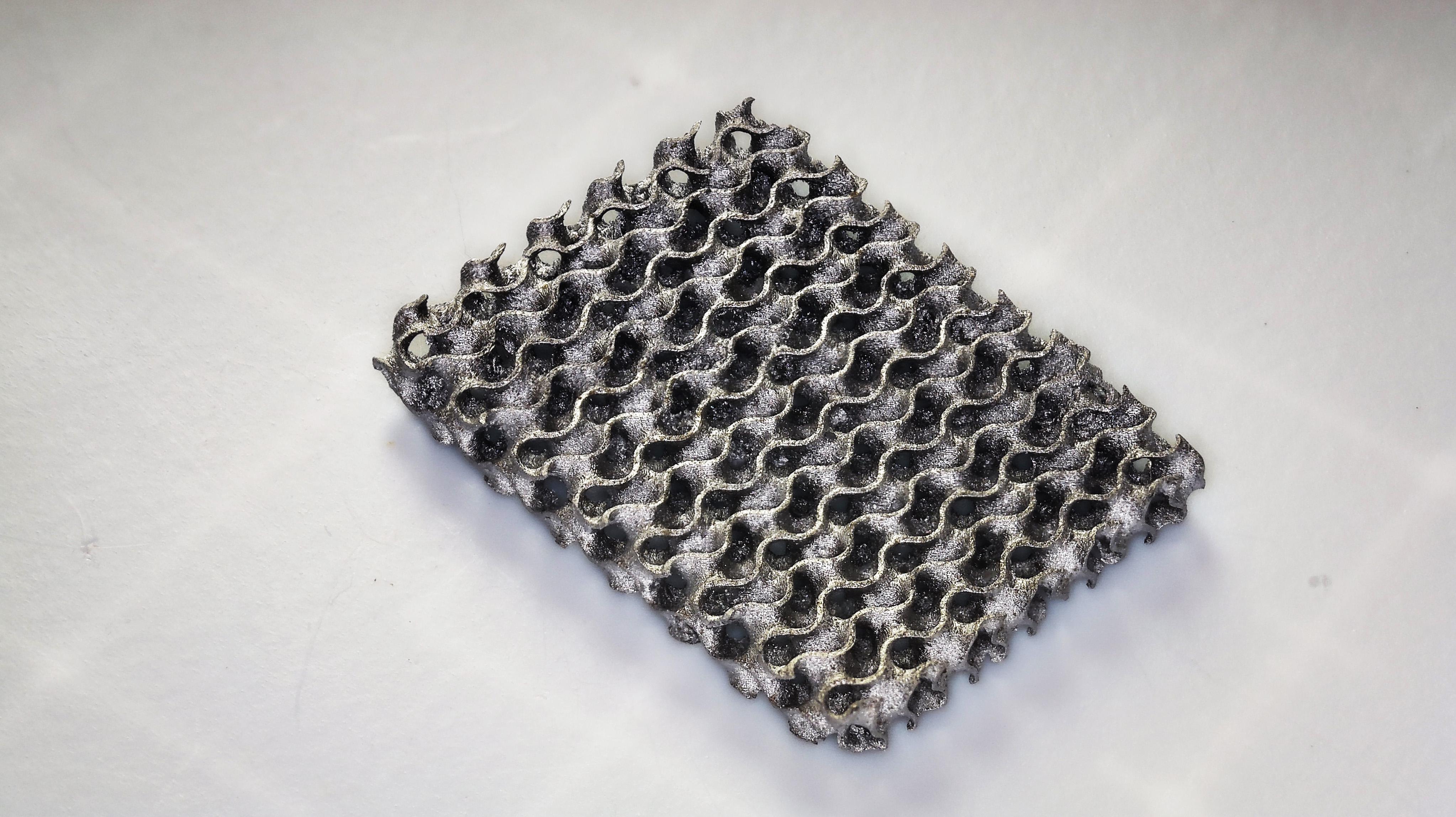 Large iron gyroid (1.3 x 1.0 cm)