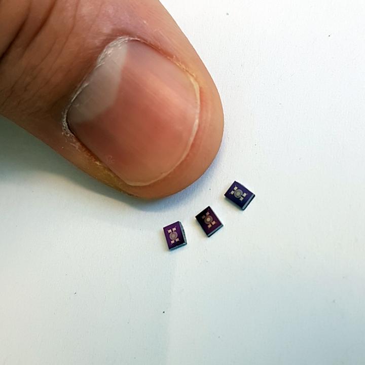 This is an image of the three gas sensors developed at ETH Zurich. @ Andreas Güntner