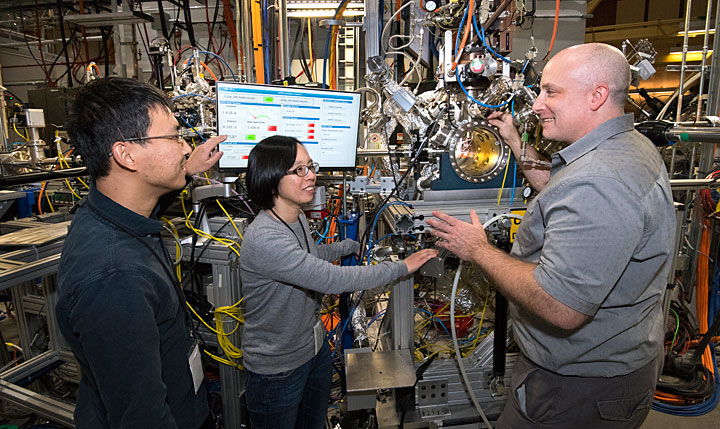 Brookhaven Lab scientists Mingyuan Ge, Iradwikanari Waluyo, and Adrian Hunt are pictured left to right at the IOS beamline, where they studied the growth pathway of an efficient catalyst for hydrogen fuel cells. @BNL
